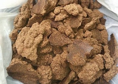 Brown Copra Cake (coconut oil cake)